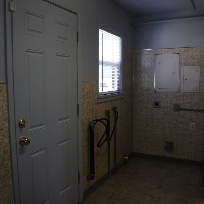 Building Photo - 626sw8