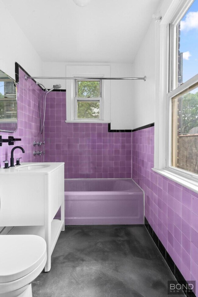 Building Photo - 2 bedroom in BROOKLYN NY 11211