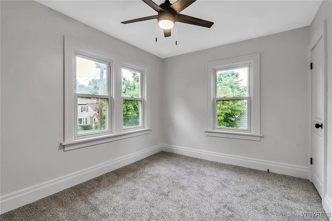 Building Photo - 4625 Meadowbrook Rd