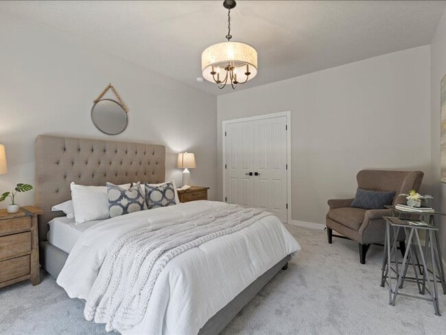 Building Photo - Newly Renovated Beaverton Home with Natura...