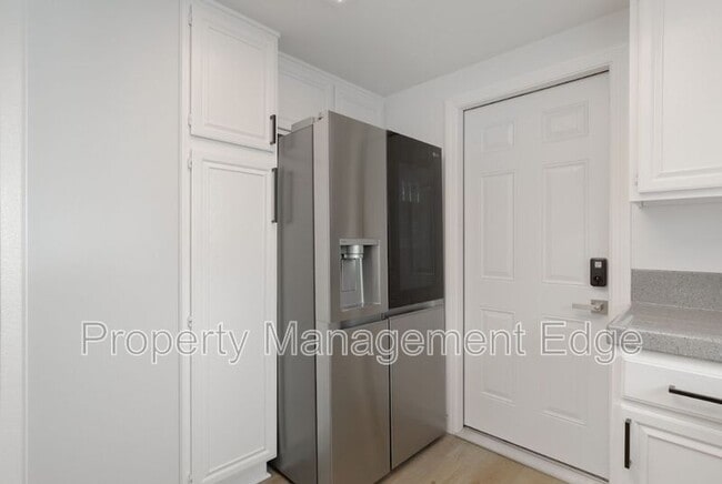 Building Photo - 41172 Geranio Cir