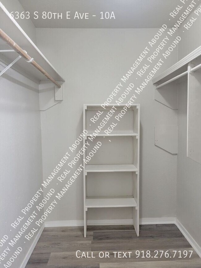 Building Photo - 6363 S 80th E Ave