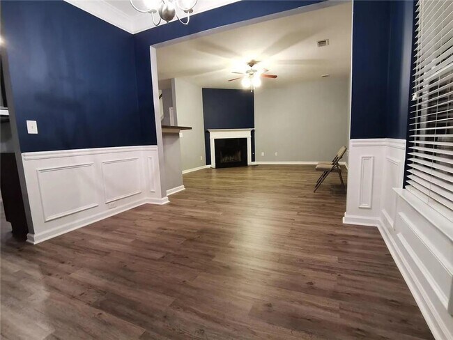 Building Photo - 1270 Red Cedar Trail