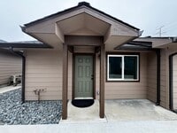 Building Photo - 3216 California St