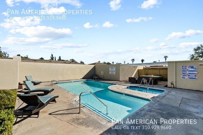 Building Photo - 560 Bucknell Ave