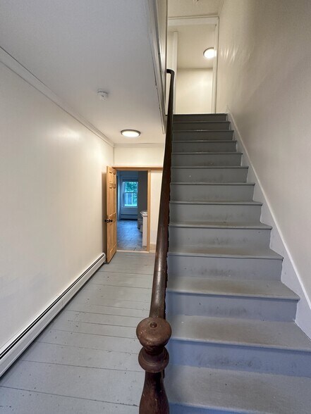 Building Photo - 1148 NH-118