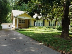 Building Photo - 3613 Meadowbrook Ave