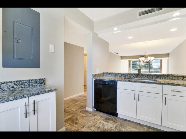 Building Photo - 3636 Whitehall Dr