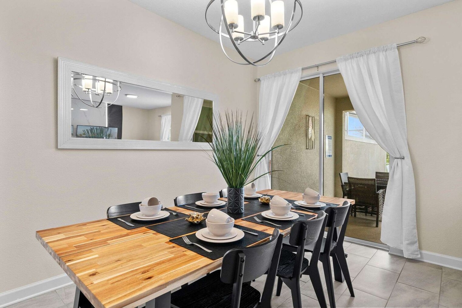 Building Photo - 810 Pebble Beach Dr
