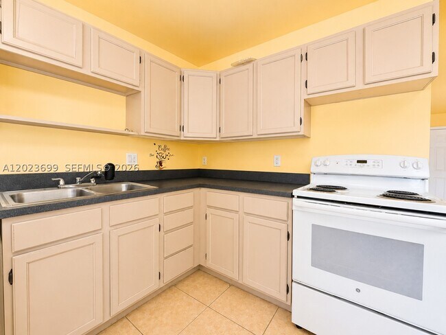 Building Photo - 10370 SW 220th St