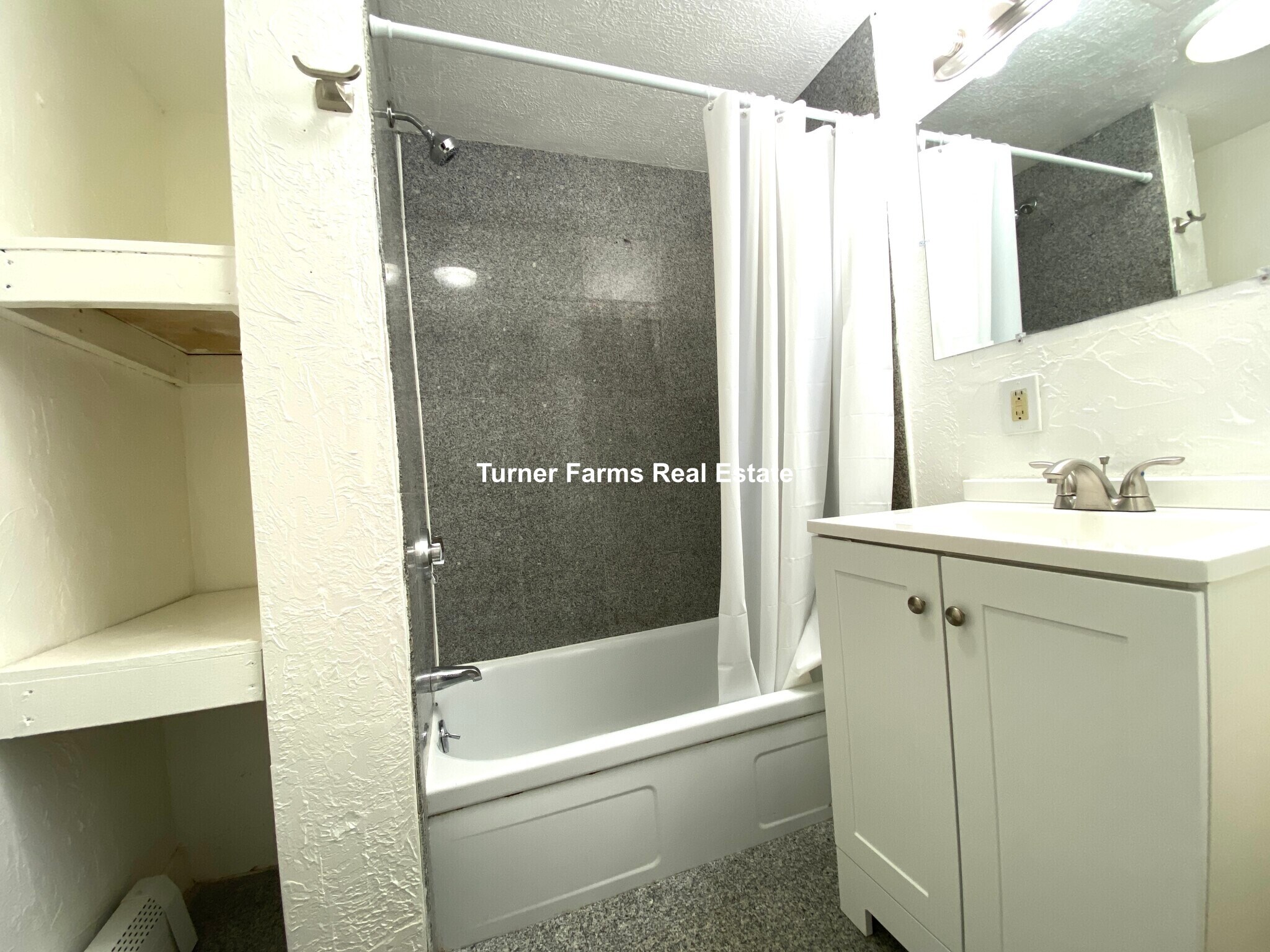 Building Photo - 270 Bowdoin St