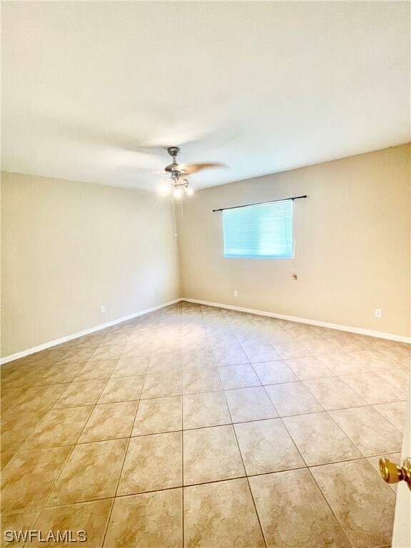 Building Photo - 1715 NW 9th Pl