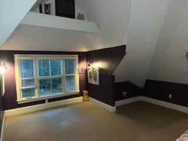 Building Photo - 31 Ripley St