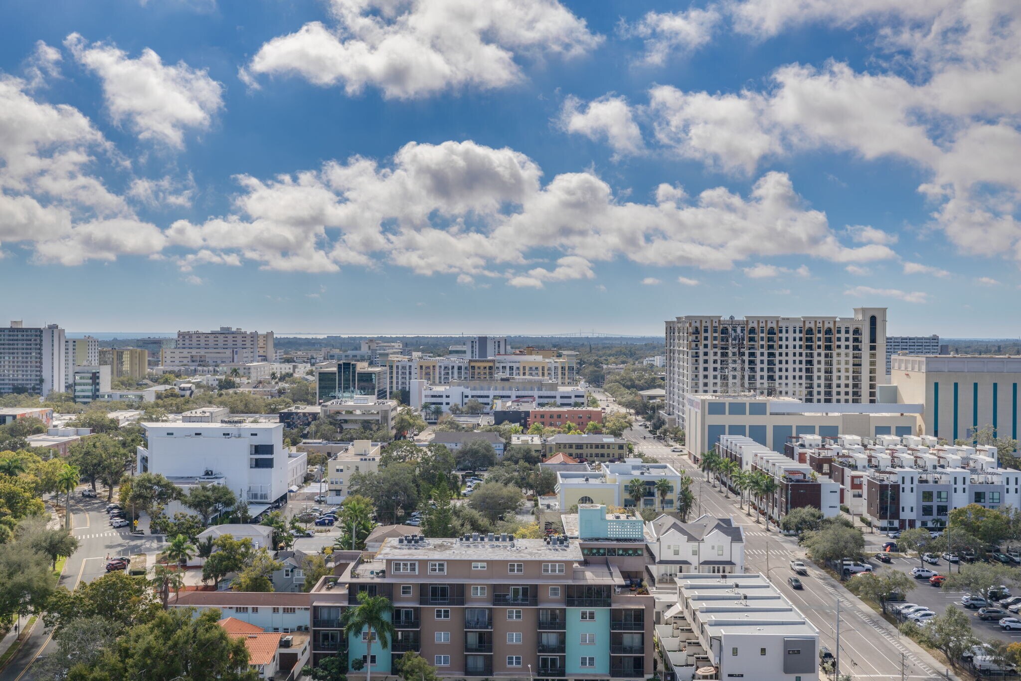 Building Photo - 777 3rd Ave N