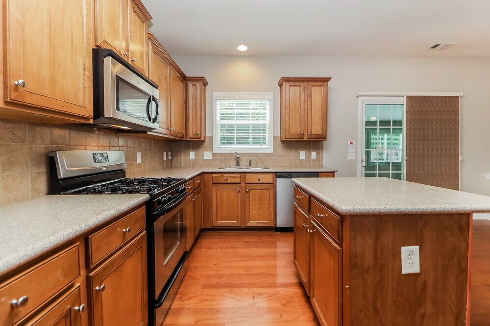 Building Photo - 300 Nobleman Way