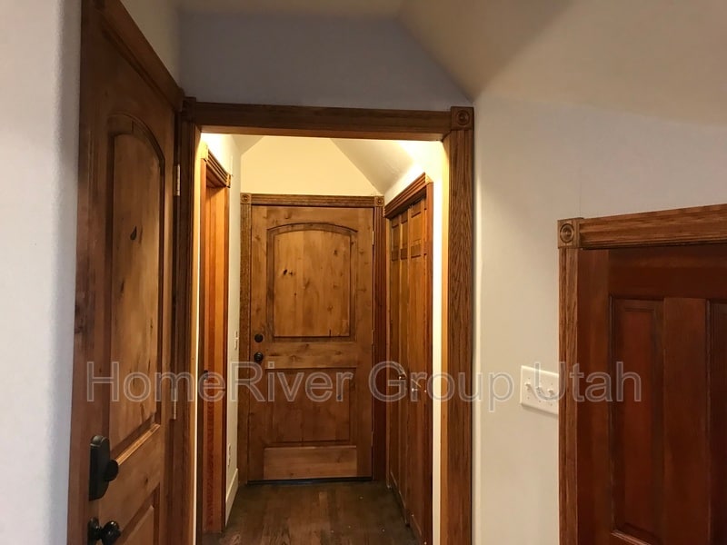 Building Photo - 3240 McNeill Cir