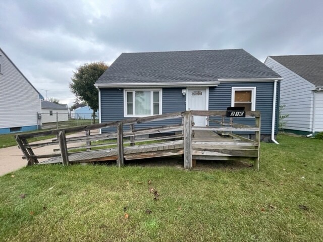 Primary Photo - 216 N Walton Ave