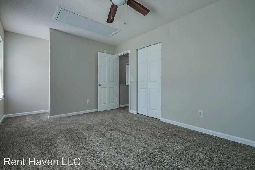 Building Photo - 136 Bay Front Dr