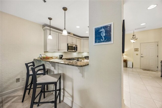 Building Photo - 150 Salt Air Dr