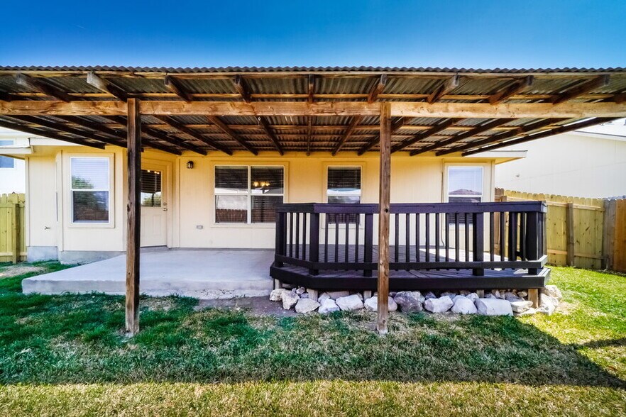 Building Photo - 3654 Archer Blvd