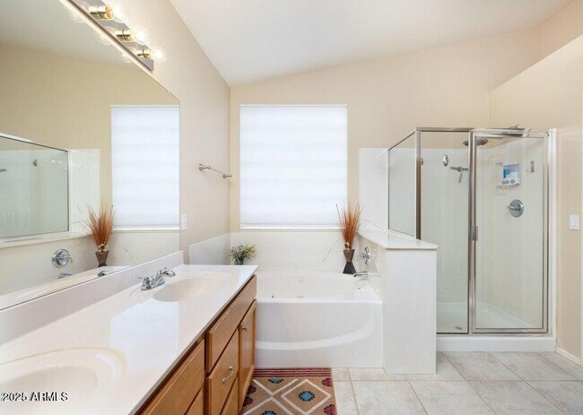 Building Photo - 6546 W Tonopah Dr