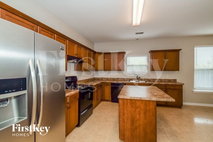 Building Photo - 1254 Easterwood Blvd