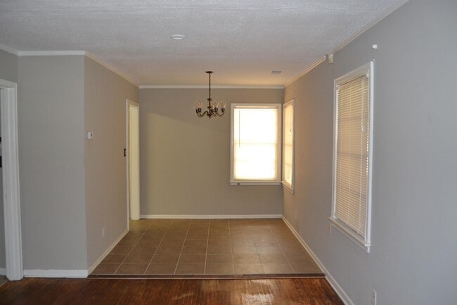 Building Photo - 1328 Marcia Rd