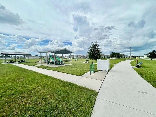 Building Photo - 144 Towns Cir
