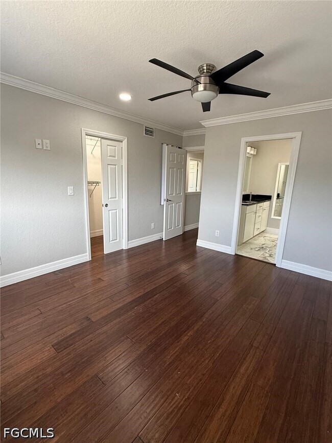 Building Photo - 4797 Albacore Ln