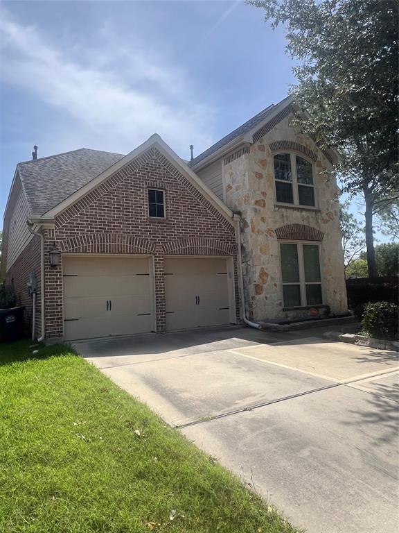 Building Photo - 2911 Meadows Pond Ln