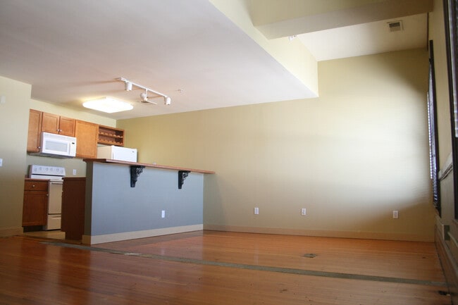 Building Photo - The Grand Manse