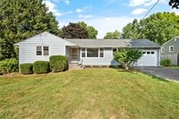 Building Photo - 107 Overlook Dr