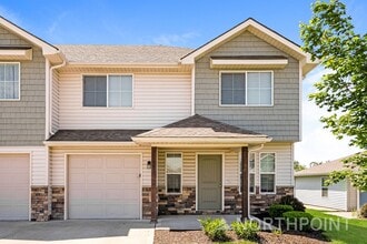 Building Photo - 3 BR/2.5BA | Newly Renovated Single Family Home | 1-Car Covered Parking | Great backyard!
