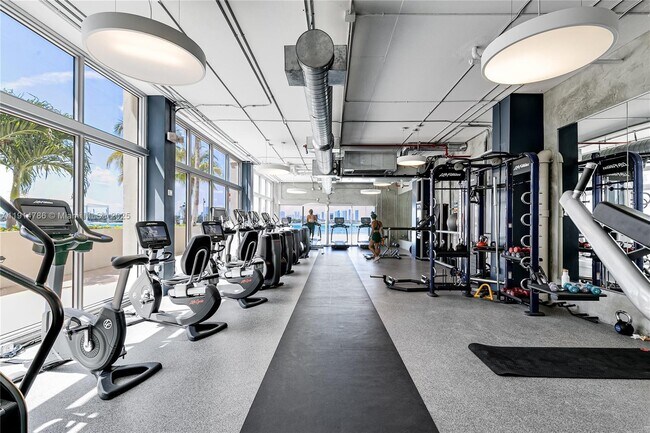 Building Photo - 1200 West Ave