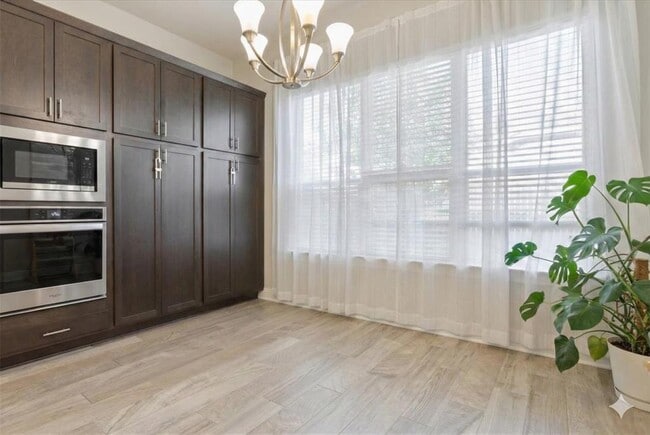 Building Photo - 3814 Chance Loop