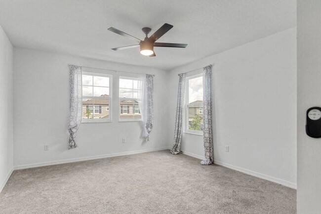 Building Photo - Discover luxury living in the gated Whispe...