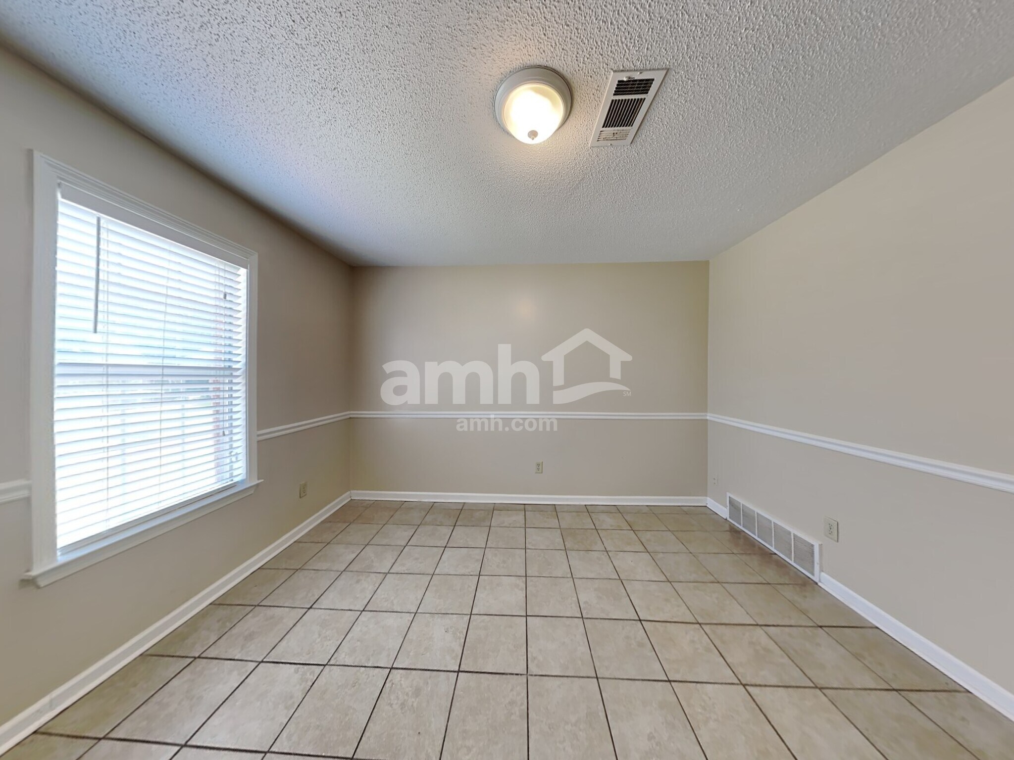 Building Photo - 8315 Dunnan Cv