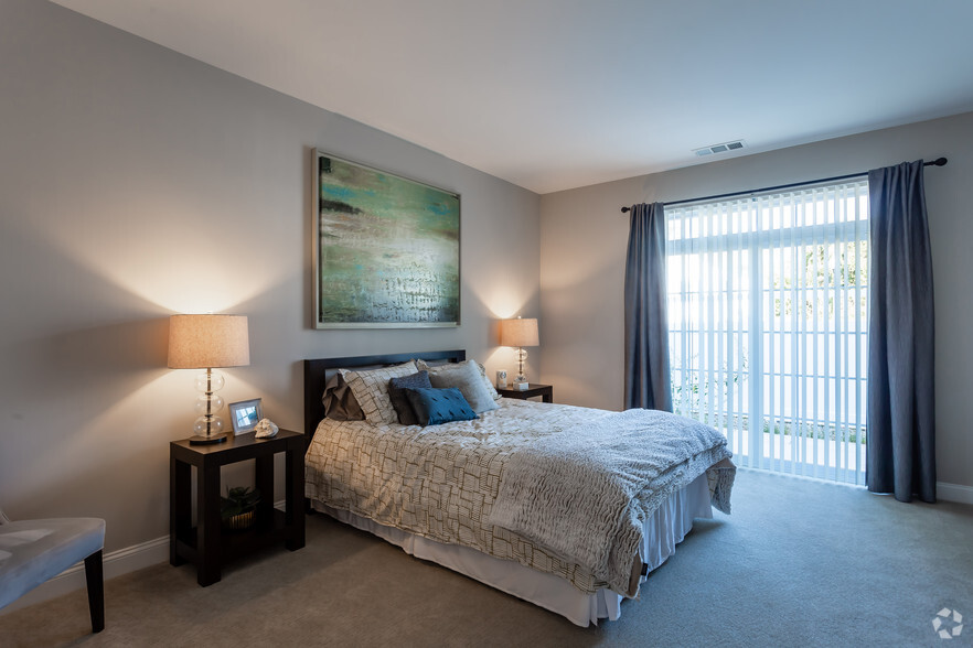 Bedroom - The Residences at Oakland Road