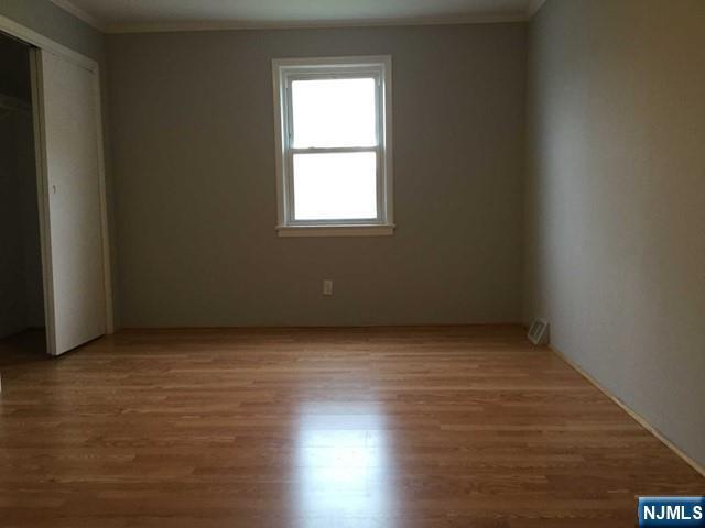 Building Photo - 156 Corabelle Ave