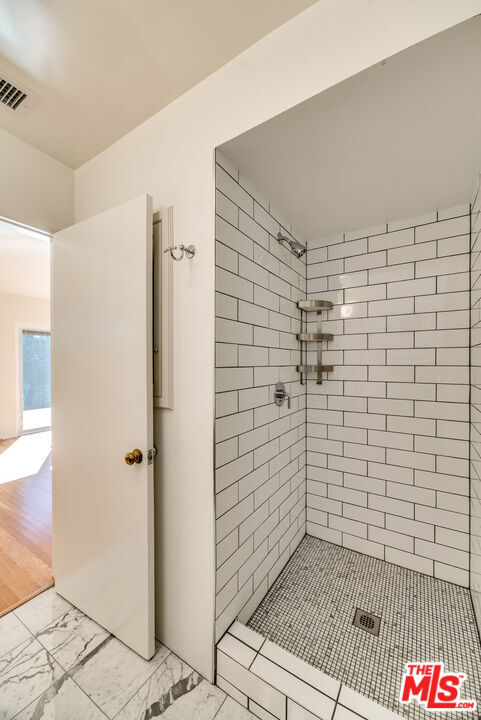 Building Photo - 1616 Ashland Ave