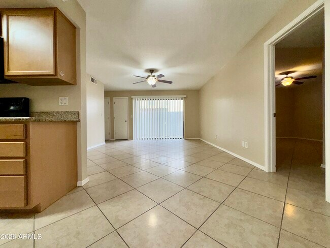 Building Photo - 16635 N Cave Creek Rd