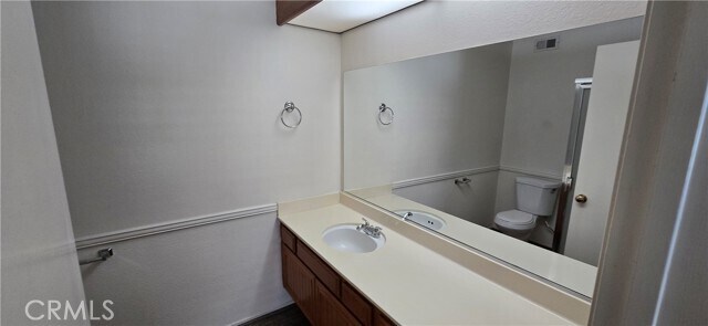 Building Photo - 26914 Rainbow Glen Dr