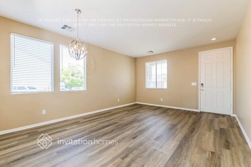 Building Photo - 11643 Autunno St