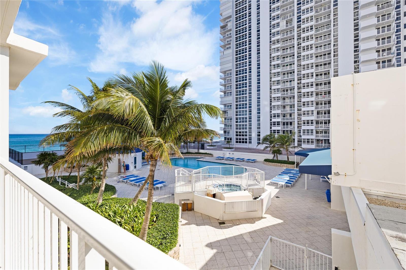 Building Photo - 1360 S Ocean Blvd