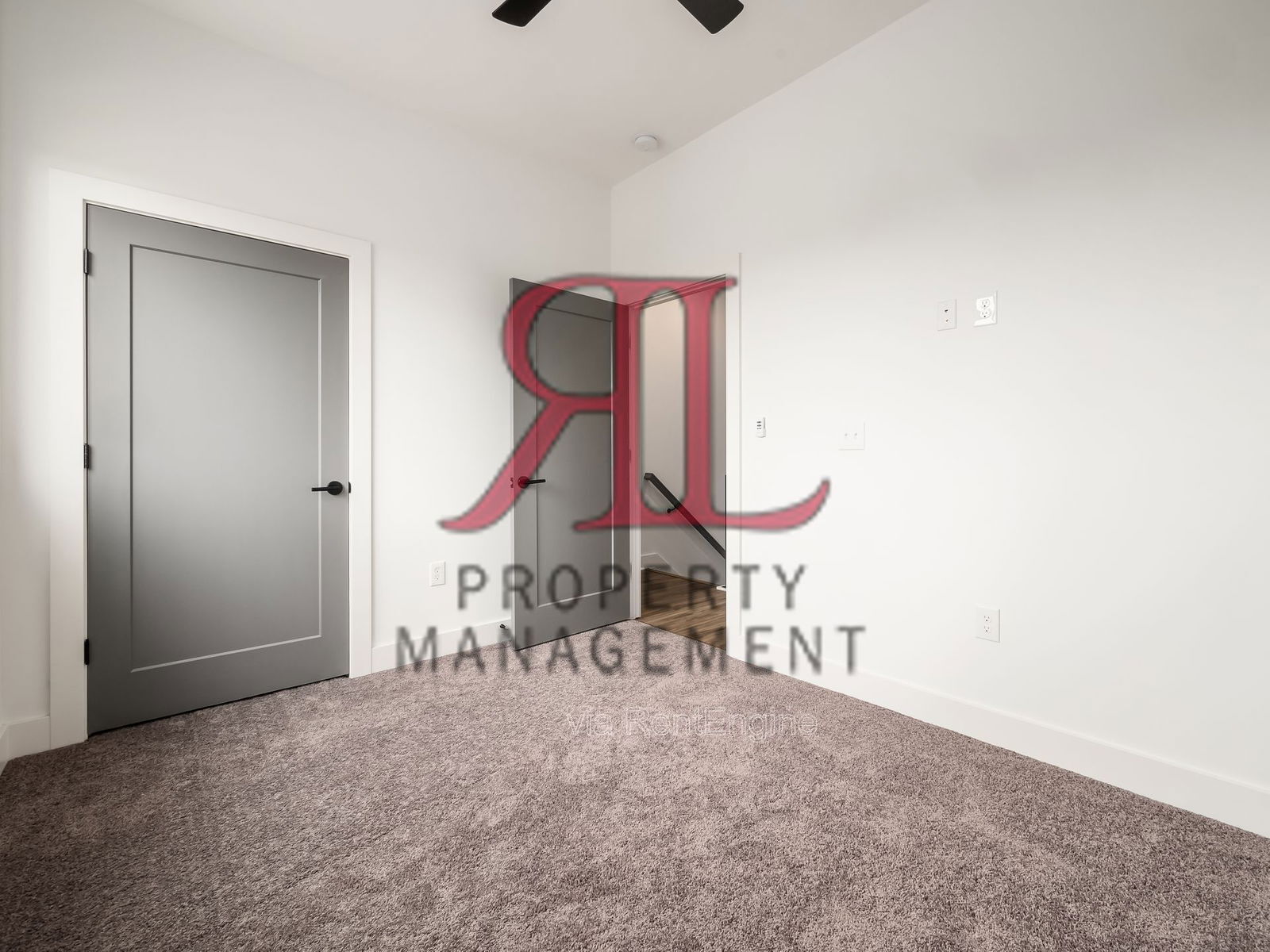 Building Photo - 1096 Oak St