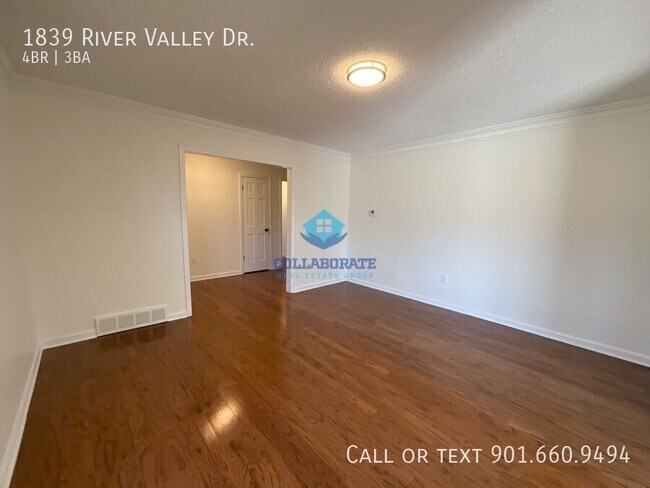 Building Photo - 1839 River Valley Dr