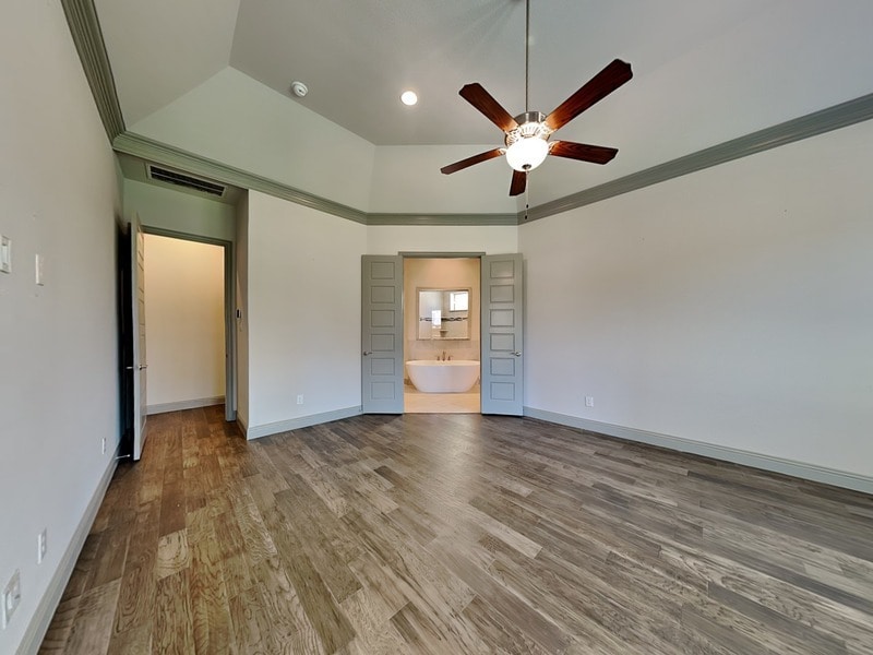 Building Photo - 614 Summer Oaks Dr