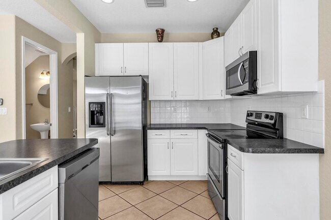 Building Photo - 228 Lake Monterey Cir