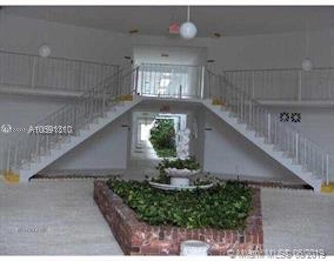 Building Photo - 6505 Winfield Blvd