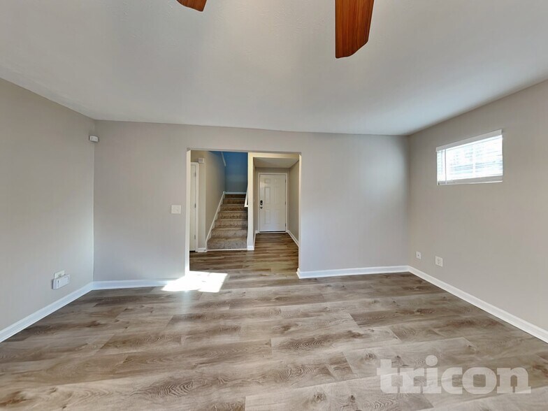 Building Photo - 40 Deadwood Ln